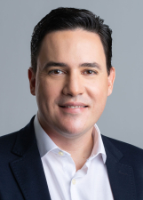 Retrato de CARLOS HENRIQUE QUEIROZ