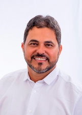 Retrato de NELINHO