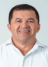 Retrato de JOÃO DINIZ