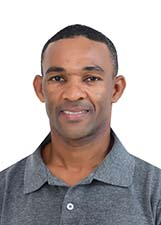 Retrato de ZÉ WILSON