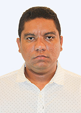 Retrato de JÚNIOR
