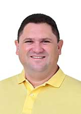 Retrato de MOACYR ROCHA