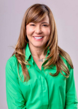 Retrato de IVANÁRIA SAMPAIO