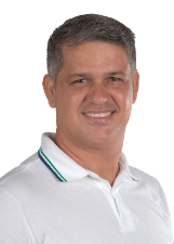Retrato de ZE NETO