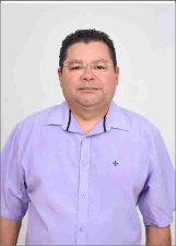 Retrato de CARLINHOS OLIVEIRA
