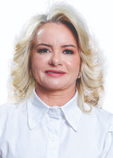 Retrato de BEATRICE PIMENTEL