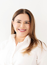 Retrato de RÚBIA LEAL