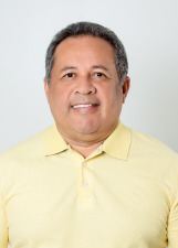 Retrato de REGINALDO GOMES
