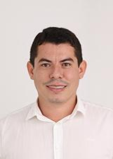 Retrato de CLAUDEMIR ASSIS