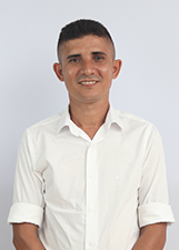 Retrato de DANIEL MOURA