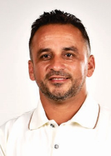 Retrato de MARCELO BENTO