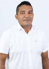 Retrato de ALUIZIO VAZ