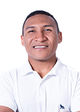 Retrato de SANDRO HENRIQUE