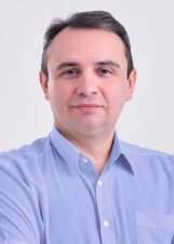 Retrato de EDUARDO LIMA