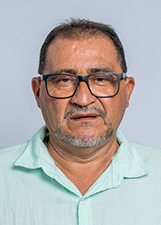Retrato de DIOMAR CARVALHO