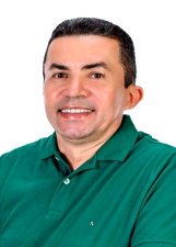 Retrato de REGINALDO RIBEIRO
