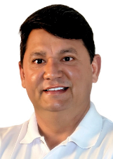Retrato de FRANCILDO BAHIA