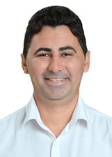 Retrato de FLÁVIO SOUSA