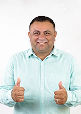 Retrato de CARLIM LIMA