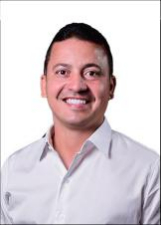 Retrato de ELIELTON SOARES