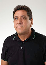 Retrato de LAURO BANDEIRA