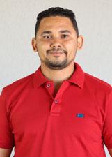Retrato de LEANDRO MEDEIROS