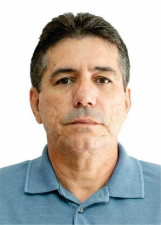 Retrato de SIDNEY DINHO