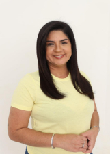 Retrato de MICHELE TAVARES