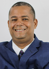 Retrato de CARLINHOS PEIXEIRO