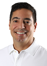 Retrato de DR FÁBIO SIMÕES