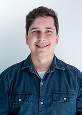 Retrato de GUTINHO BERNARDES