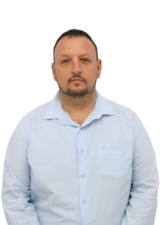 Retrato de LEO GRIPA