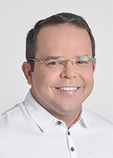 Retrato de RICARDO MEDEIROS