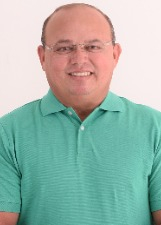 Retrato de EDUARDO KISSUK
