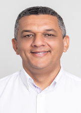 Retrato de SERGIO LIMA