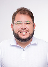 Retrato de OZIRES NETO