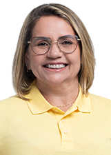 Retrato de KATIA LINHARES