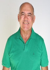 Retrato de HILTON