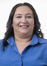 Retrato de LIVIA AZEVEDO