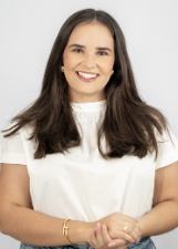 Retrato de IANNE BRILHANTE