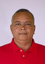 Retrato de CLÉO LEITE