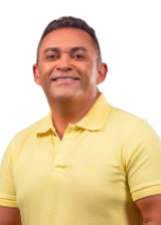 Retrato de LUCIANO MARINHO
