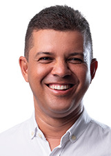 Retrato de FLAVIO RIBEIRO