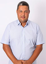 Retrato de GILDO DY CASTRO