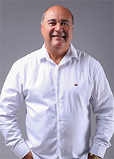 Retrato de DALMO PORTO