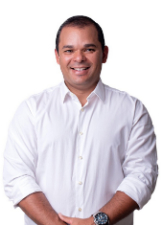 Retrato de BRUNO BRITO