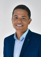 Retrato de GUSTAVO CARDONA