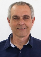 Retrato de FERNANDO CEZAR