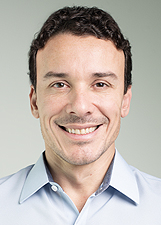 Retrato de GUSTAVO ZANATTA