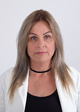 Retrato de JOICE HARTMANN